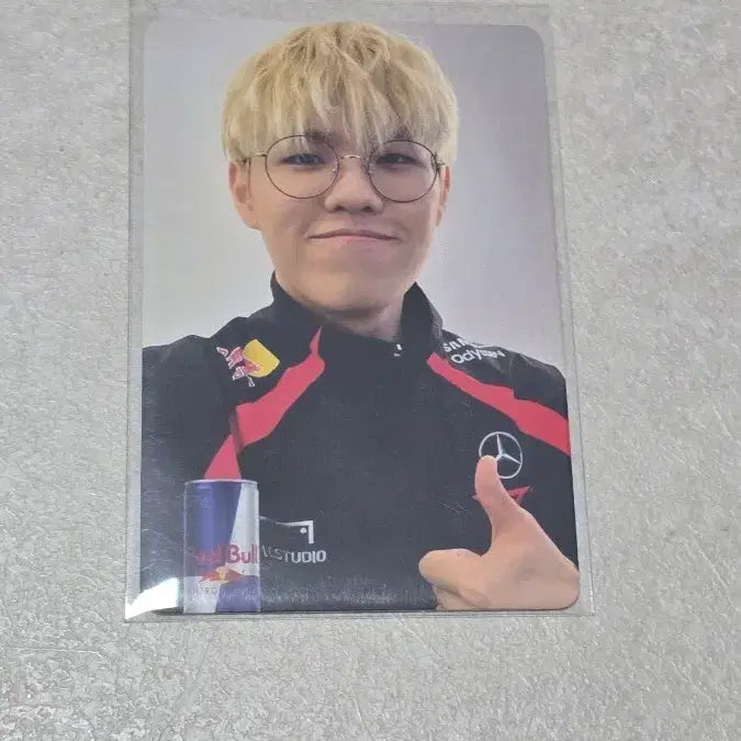 [BUNJANG] T1 Red Bull Collaboration Owner Photocard 2024 / 오너 포토카드 레드불 콜라보 티원 2024