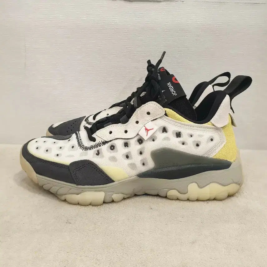 [BUNJANG] Nike Jordan Delta 2 Casual Shoes / 나이키 조던 델타 2 농구화 캐쥬얼화 265