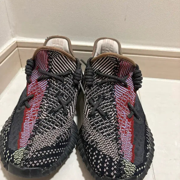 [BUNJANG] Adidas Yeezy Boost 350 V2 Sneakers / 아디다스 이지부스트 350 V2