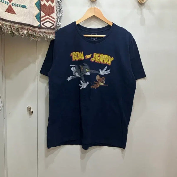 [BUNJANG] Gap Tom and Jerry Printing T-Shirt / Gap 톰과제리 프린팅 티셔츠