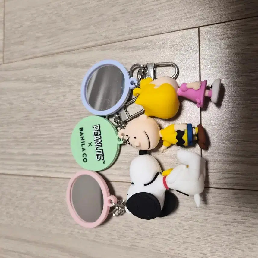 [BUNJANG] Banila Co. x Snoopy Mirror Keyring Set / 바닐라코X스누피 거울 키링 세트