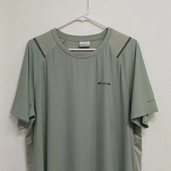 [BUNJANG] Columbia Mint Green T-Shirt / 컬럼비아 티셔츠 민트색