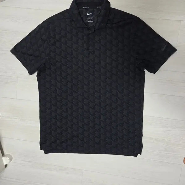 [BUNJANG] Nike Golf Men's Short Sleeve T-Shirt Size 100 / 나이키 골프반팔 ㅡ 남성용 100호