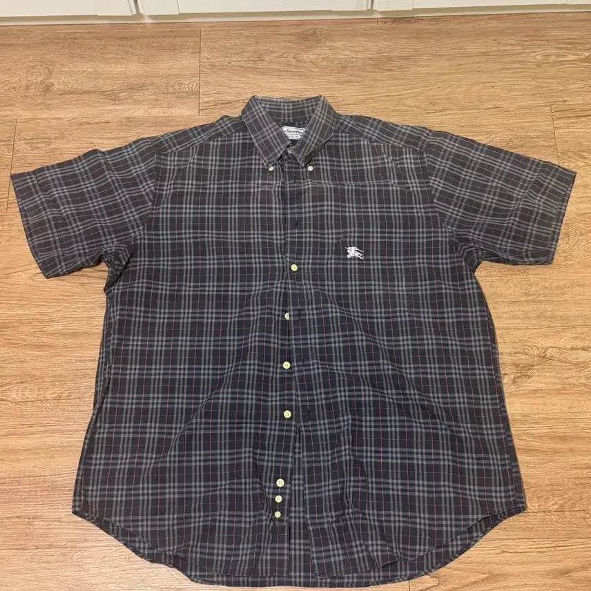 [BUNJANG] Burberry Check Short Sleeve Shirt - Large / 버버리 체크 반팔 셔츠 L