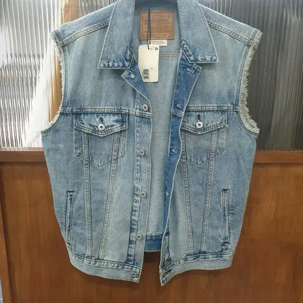 [BUNJANG] Levi's Distressed Premium Denim Vest Limited Edition / 리바이스 데미지드 프리미엄 데님베스트 한정판 105
