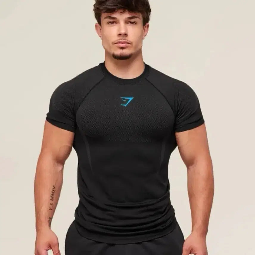 [BUNJANG] Gymshark Onyx V5 Blue Logo T-Shirt Size M / 짐샤크 오닉스 v5 블루로고 반팔 M 판매