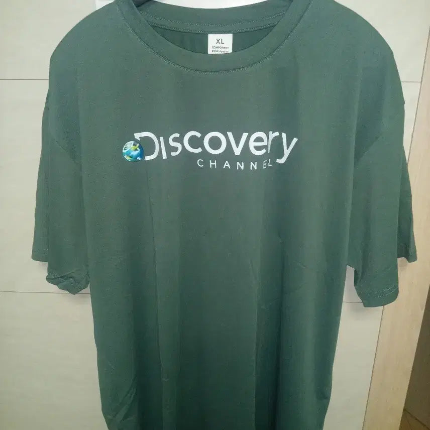 [BUNJANG] Discovery Channel Logo Short Sleeve T-Shirt XL / 디스커버리 채널 반팔 티 XL 새상품