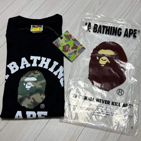 [BUNJANG] BAPE Camo College T-Shirt Black Green M / 베이프 반팔티 카모 컬리지 블랙 그린 M