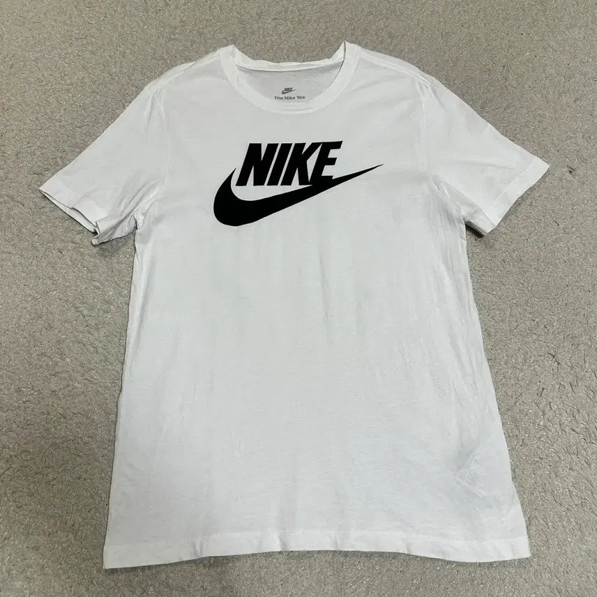 [BUNJANG] Nike T-Shirt White Medium / 나이키 반팔 티셔츠 화이트 m 95