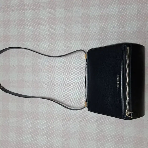 [BUNJANG] Givenchy Pandora Black Leather Crossbody Bag / 지방시 판도라백 정품