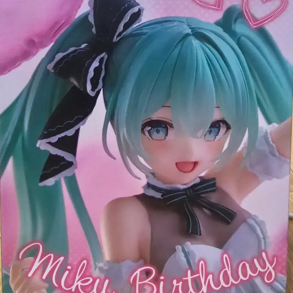 [BUNJANG] Hatsune Miku Nendoroid 2023 Birthday Version Figure / 하츠네 미쿠 피규어 넨도로이드 2023 생일 버전