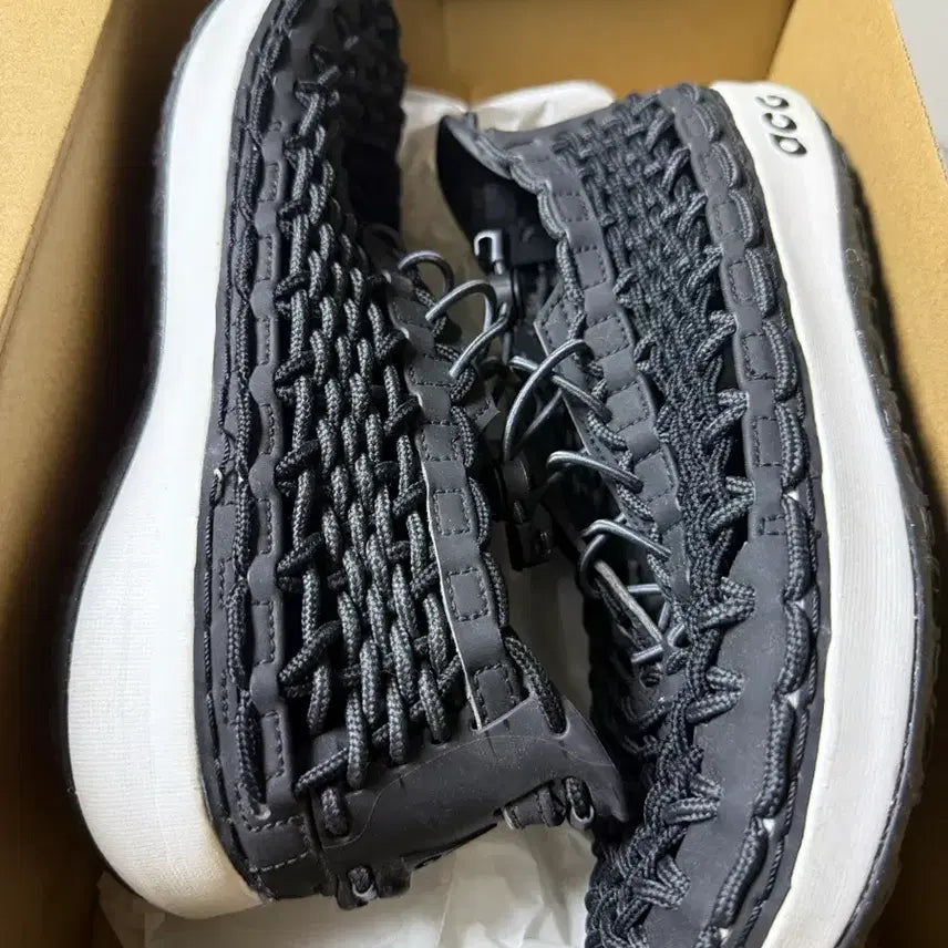 [BUNJANG] Nike ACG Watercat Aqua Sandal / 나이키 acg 워터캣 아쿠아 샌들 [250]