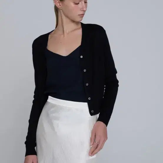 [BUNJANG] SIE Fleur Satin Maxi Skirt - Cream - Size M / 시에 SIE 플레르 세틴 스커트 맥시 m 에크루 크림 새상품