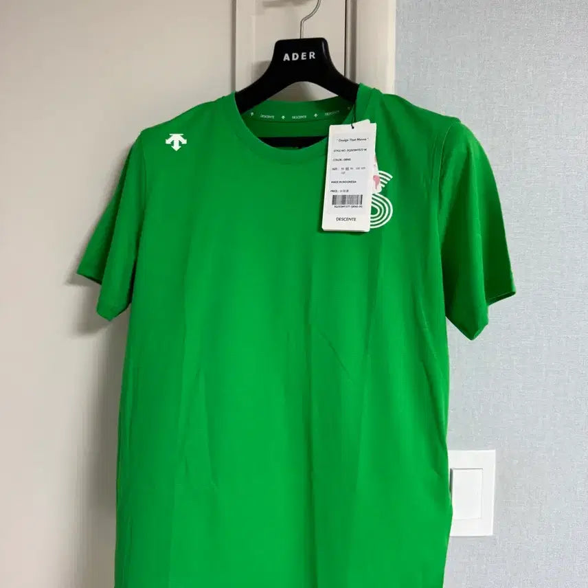 [BUNJANG] Descente Women's Green T-Shirt Seoul Marathon / 데상트 반팔티 그린 jtbc 여성 90 서울마라톤