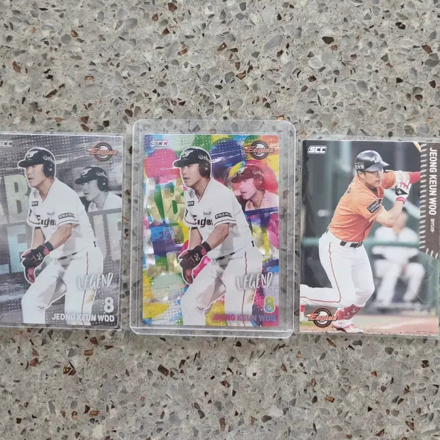 [BUNJANG] KBO Hanwha Eagles Jung Keun Woo 26 Holo Parallel Card / KBO 26한화 정근우 홀로 패러렐