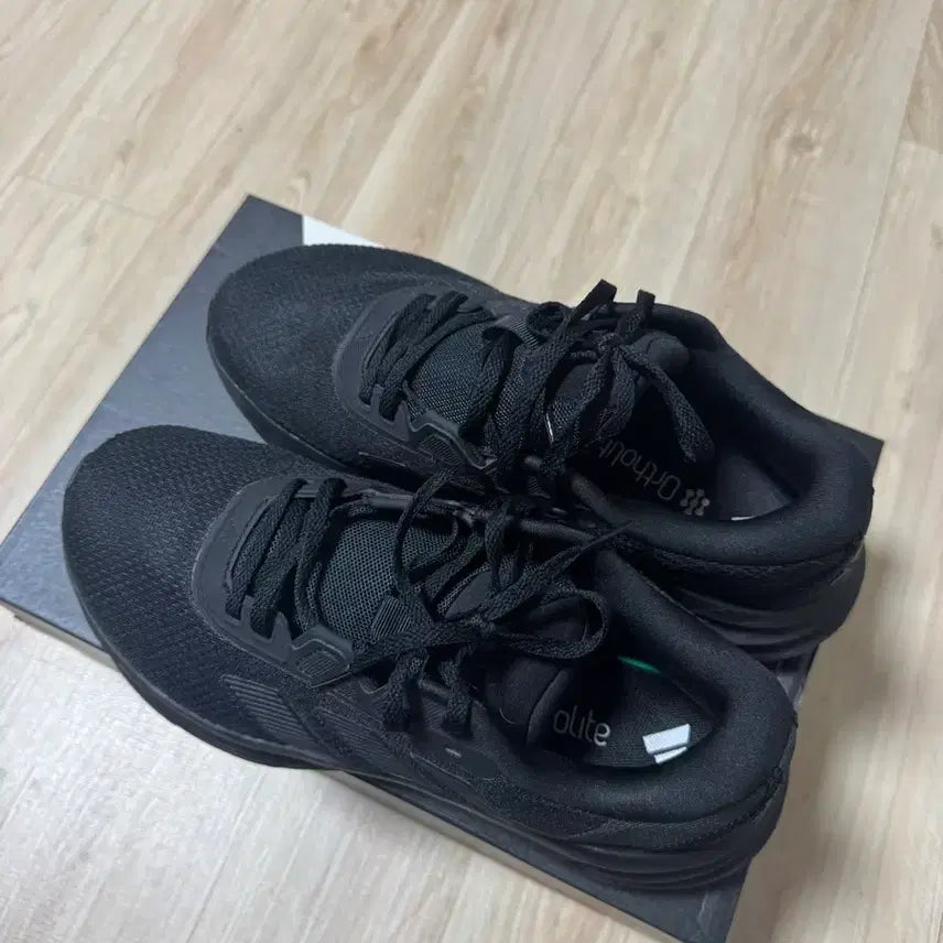[BUNJANG] Adidas Black Hiking/Trekking Sports Shoes / 아디다스 운동화 블랙