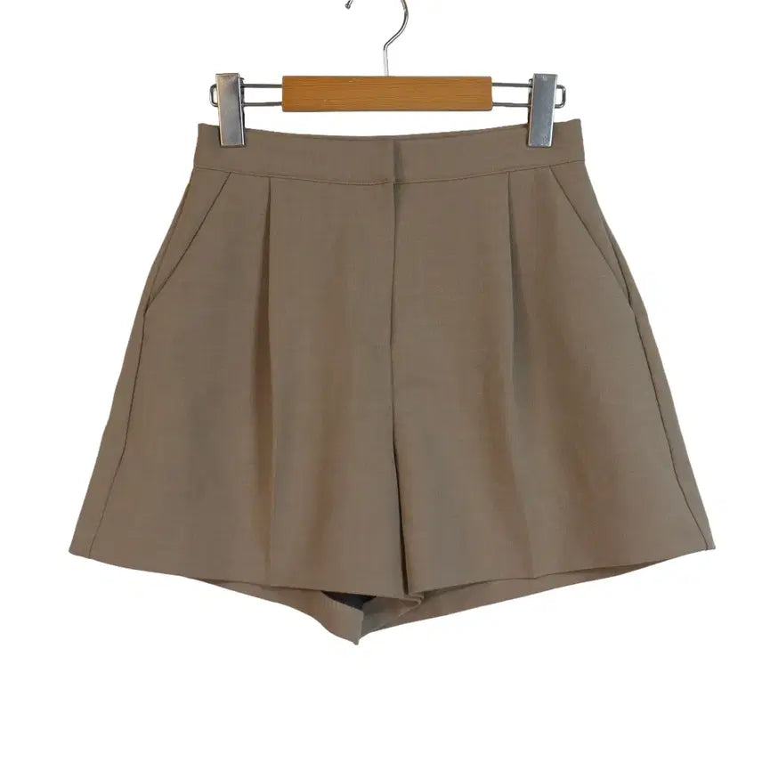[BUNJANG] KNOCKK NOCK Pinched Detail A-Line Shorts Beige S / KNOCKK NOCK 반바지 S 베이지 핀턱 숏팬츠