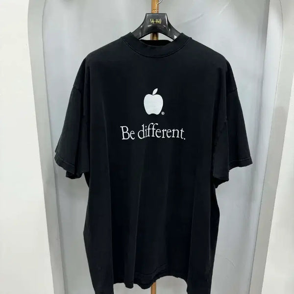 [BUNJANG] Balenciaga Apple Short Sleeve T-Shirt Size 3 / 백화점판 발렌시아가 애플 반팔 3사이즈