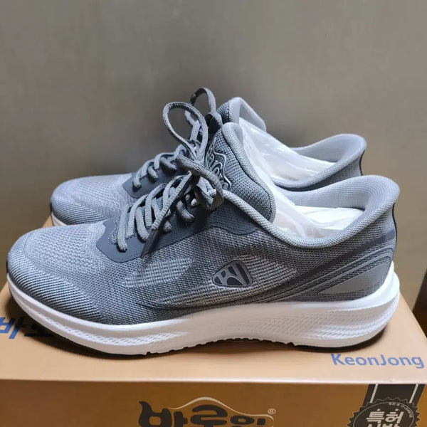 [BUNJANG] Pro-Worldcup Lightweight Summer Sneakers (260) / (새상품)260 경량 여름 운동화 신기 편한 특허품 프로월드컵