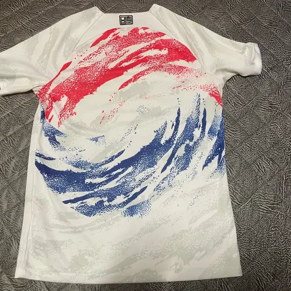 [BUNJANG] South Korea National Team 22-23 Wave Training Top - Size L / 22-23 국대 물결 트레이닝탑 대한민국 국가대표