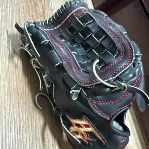 [BUNJANG] High Gold SSG Kim Tae-hoon Model Left-Handed Baseball Glove / 하이골드 좌투글러브