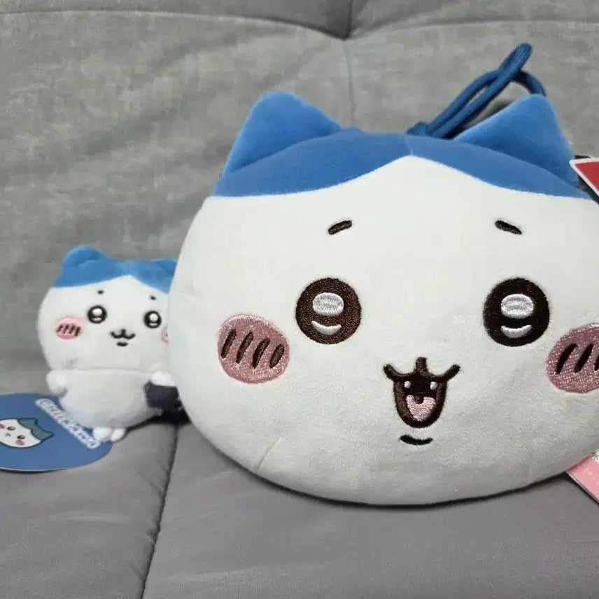 [BUNJANG] Hachiware Plush Crossbody Bag & Stress Ball Set / 먼작귀 하치와레 크로스백 & 스트레스볼