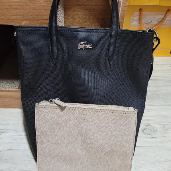 [BUNJANG] Lacoste Anna Tote Bag Black/Beige with Pouch Set / 라코스테 안나 토트백 블랙/베이지 파우치 세트