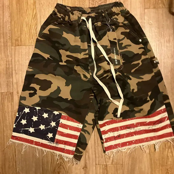 [BUNJANG] Coin Seoul X Wars Camo Bermuda Shorts / 코인서울X워즈 반바지 새상품급