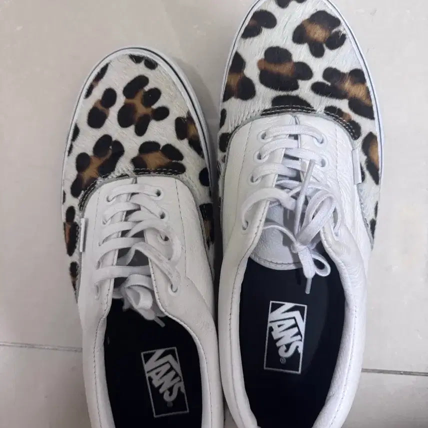 [BUNJANG] Vans Calf Hair & Leather Sneakers / 반스 송치