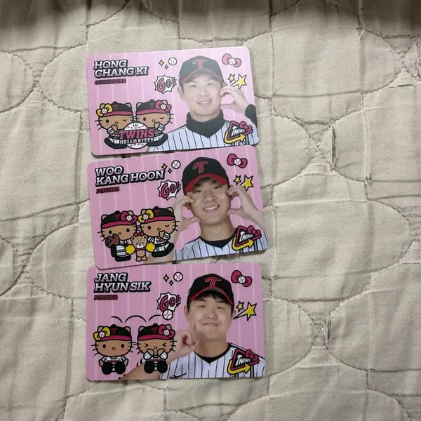 [BUNJANG] LG Twins Tanning Kitty Photocard Hong Chang-gi, Woo Kang-hoon, Jang Hyun-sik / 엘지트윈스 태닝키티 포토카드 홍창기 우강훈 장현식