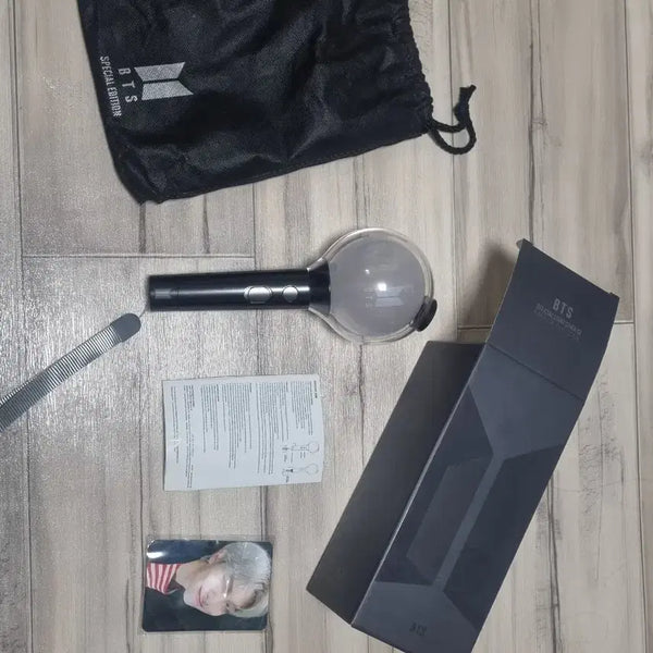 [BUNJANG] BTS Official Special Edition Light Stick Bundle Set with Photocard / BTS 공식 응원봉 스페셜 에디션 포토카드 포함