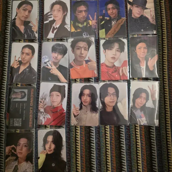 [BUNJANG] XDINARY HEROES Junhan Photocard Bundle Set / 16장 일괄) 엑스디너리히어로즈 준한 형준 포토카드
