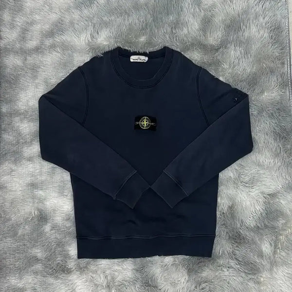 [BUNJANG] Stone Island Navy Crewneck Sweatshirt (2022 Model) Size M / [22년식] 스톤아일랜드 네이비 맨투맨