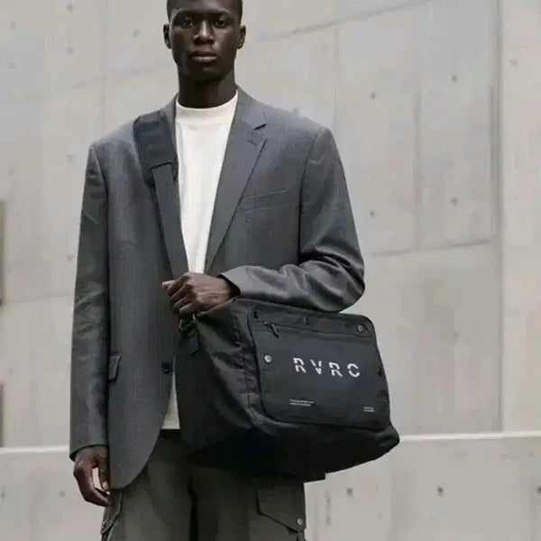 [BUNJANG] Labolag Window Boston Bag / (새상품)라브라크 윈도우 보스턴백 [정가 84,000원]