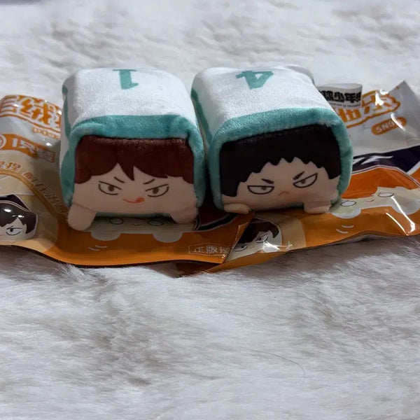 [BUNJANG] Haikyuu!! Oikawa Tooru & Iwaizumi Hajime Plush Squishy Toy Pair / 하이큐 오이카와 이와이즈미 오이이와 플러쉬 스퀴시 토이
