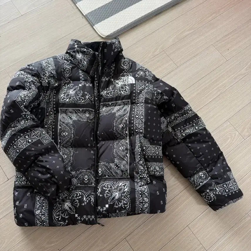 [BUNJANG] The North Face Bandana Padded Jacket Black / 노스페이스 반다나 패딩 자켓 블랙