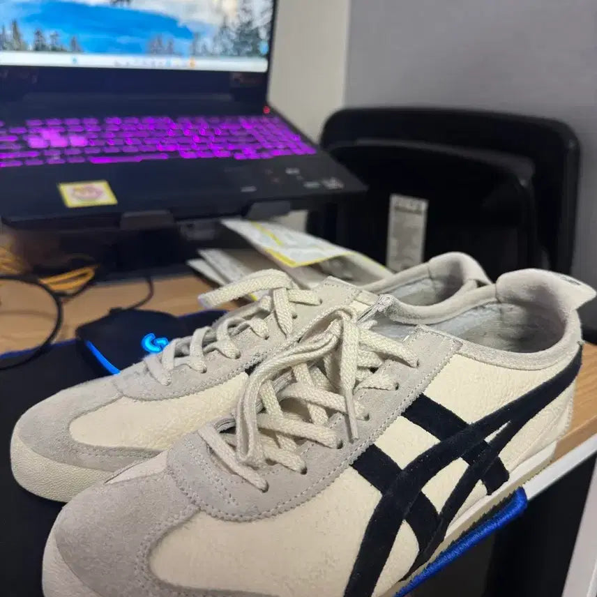 [BUNJANG] Onitsuka Tiger Mexico 66 Vintage White Black / 오니츠카타이거 멕시코66 빈티지 화이트 블랙 252.5