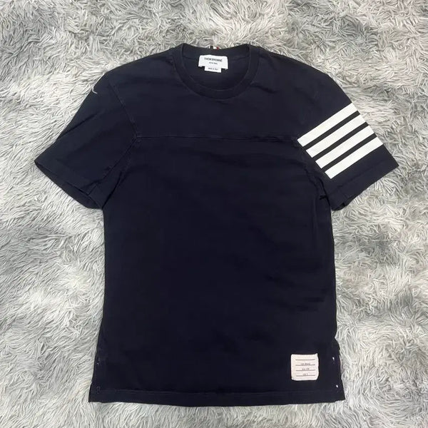 [BUNJANG] Thom Browne Navy Sleeve Band T-Shirt Size 3 / 톰브라운 사선 완장 반팔 3사이즈