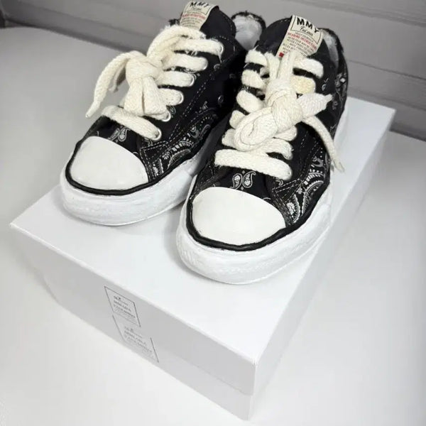 [BUNJANG] Maison Mihara Yasuhiro Peterson Bandana Low-Top Sneakers / 미하라 야스히로 피터슨 반다나