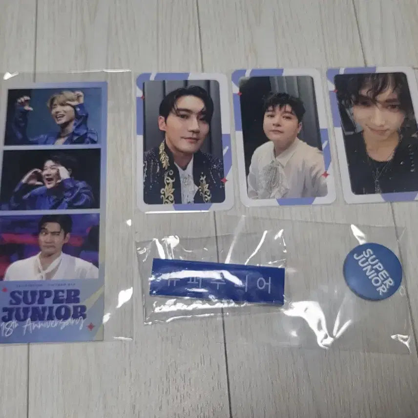 [BUNJANG] Super Junior Unofficial Merchandise Photocard, Name Tag, Can Badge Set / 슈퍼주니어 비공식 굿즈