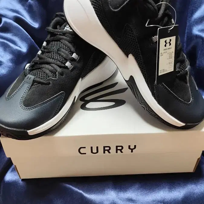[BUNJANG] Under Armour 3Z 25 SDE Basketball Shoes Black Size 260 (UK 7, EUR 41) / 새상품 언더아머 3Z 25 SDE 언더아머농구화 260사이즈