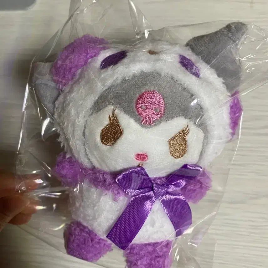 [BUNJANG] Kuromi Plush Keychain / 쿠로미 인형 키링