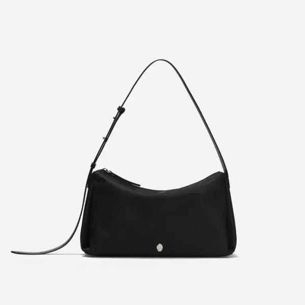 [BUNJANG] Ostkaka Soft Shoulder Nylon Bag / 오스트카카 소프트 숄더 나일론백
