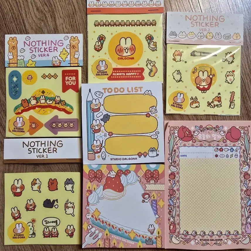 [BUNJANG] Dalgona Stickers and Memo Pads Bundle Set / 달고나 떡메 3종 + 스티커 4개 일괄