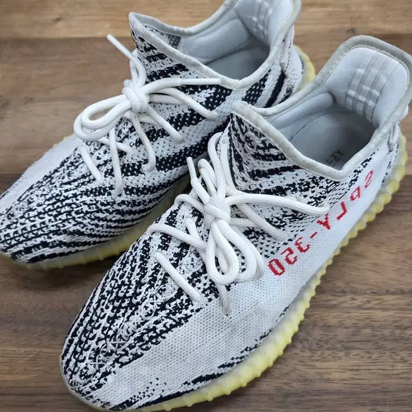 [BUNJANG] Adidas Yeezy Boost 350 V2 Zebra US 10 / 아디다스 이지부스트 350 V2 지브라 280