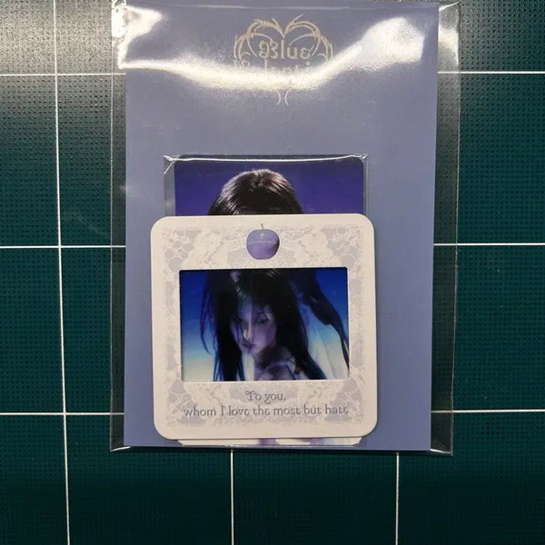 [BUNJANG] NMIXX Haewon Blue Valentine Frame Film Photo Pop-up Goods / 엔믹스 해원 Blue valentine 프레임 필름 포토 팝업 굿즈 판매