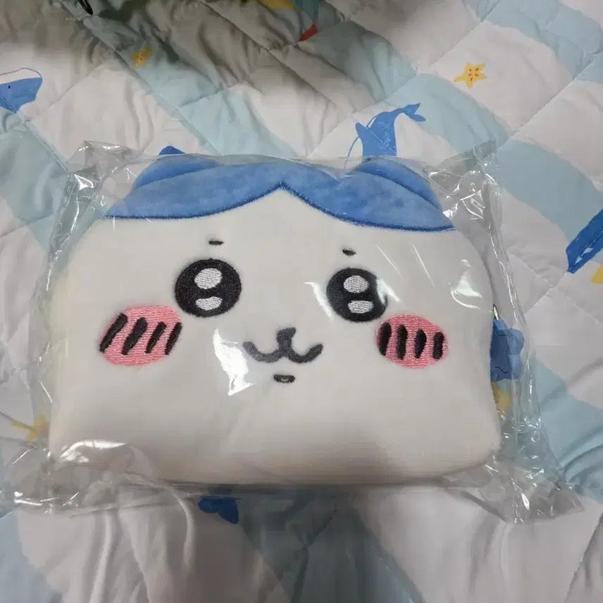 [BUNJANG] Chiikawa Hachiware Pouch Collaboration / 올리브영 치이카와 하치와레 파우치 콜라보