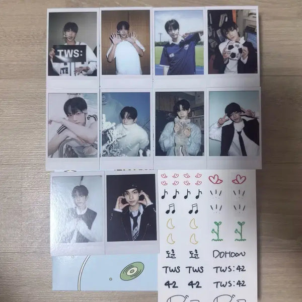 [BUNJANG] TWS Dohoon Selection Pack Set Polar Photocard 10 + Handwritten Sticker / 투어스 도훈 셀렉션팩 세트 폴라포카 10장+손글씨 스티커