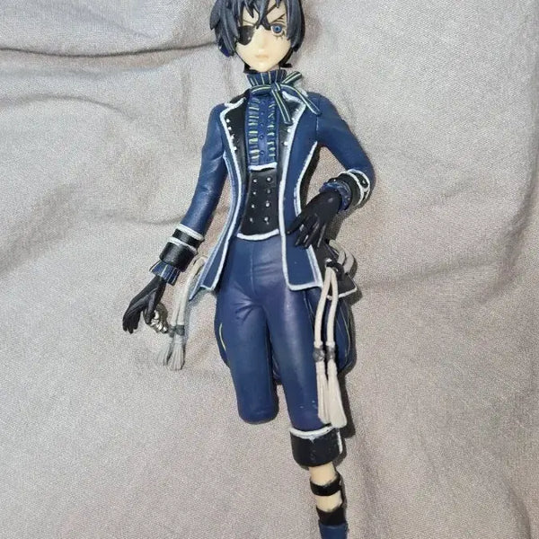 [BUNJANG] Black Butler Ciel Phantomhive 2008 Vintage Figure / 파츠분실 2008 흑집사 시엘 팬텀하이브 고전 피규어