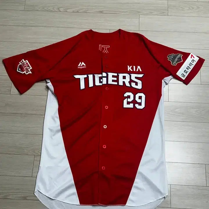 [BUNJANG] Kia Tigers Na Ji-wan Game-Worn Jersey / 기아타이거즈 나지완 실착 유니폼